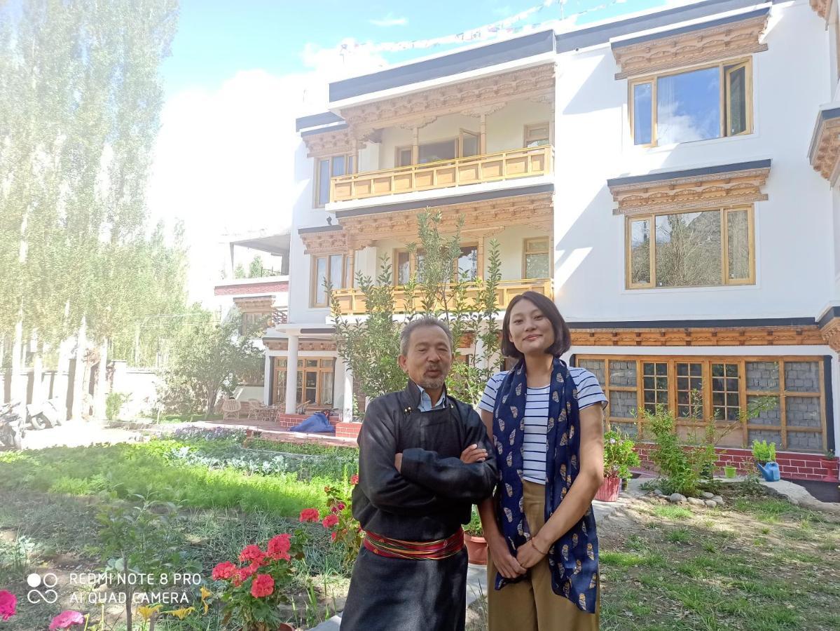Rock Castle Residency Hotel Leh Ngoại thất bức ảnh