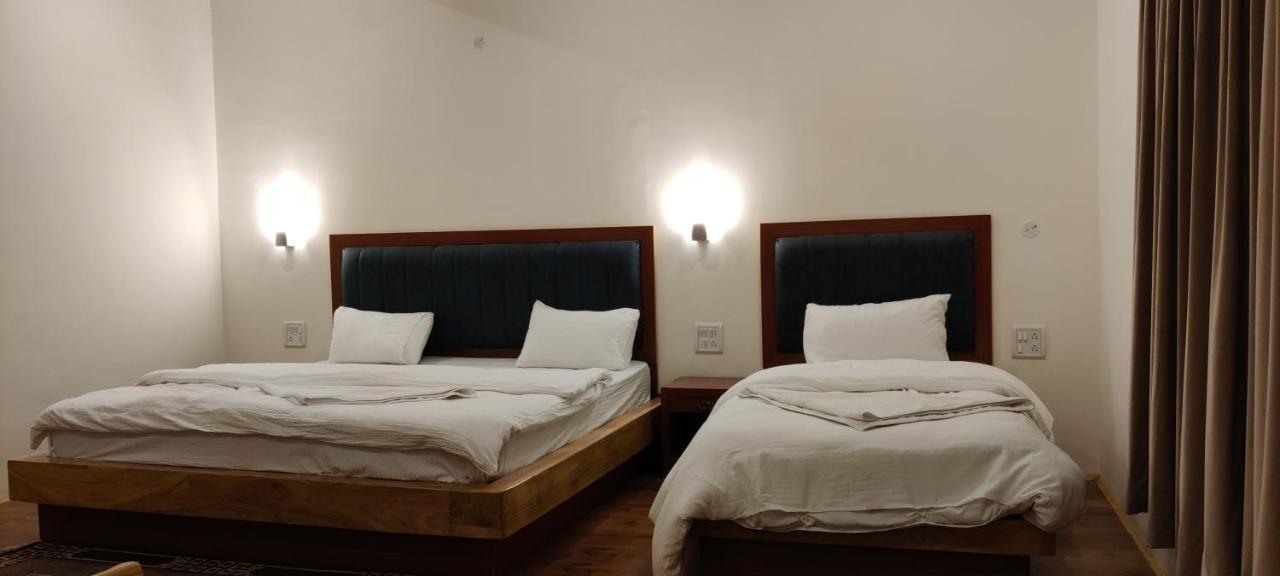 Rock Castle Residency Hotel Leh Ngoại thất bức ảnh